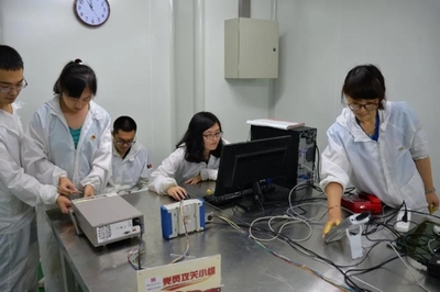 【十百千提升工程】海富光子 “紅色激光”引領(lǐng)企業(yè)創(chuàng)新發(fā)展